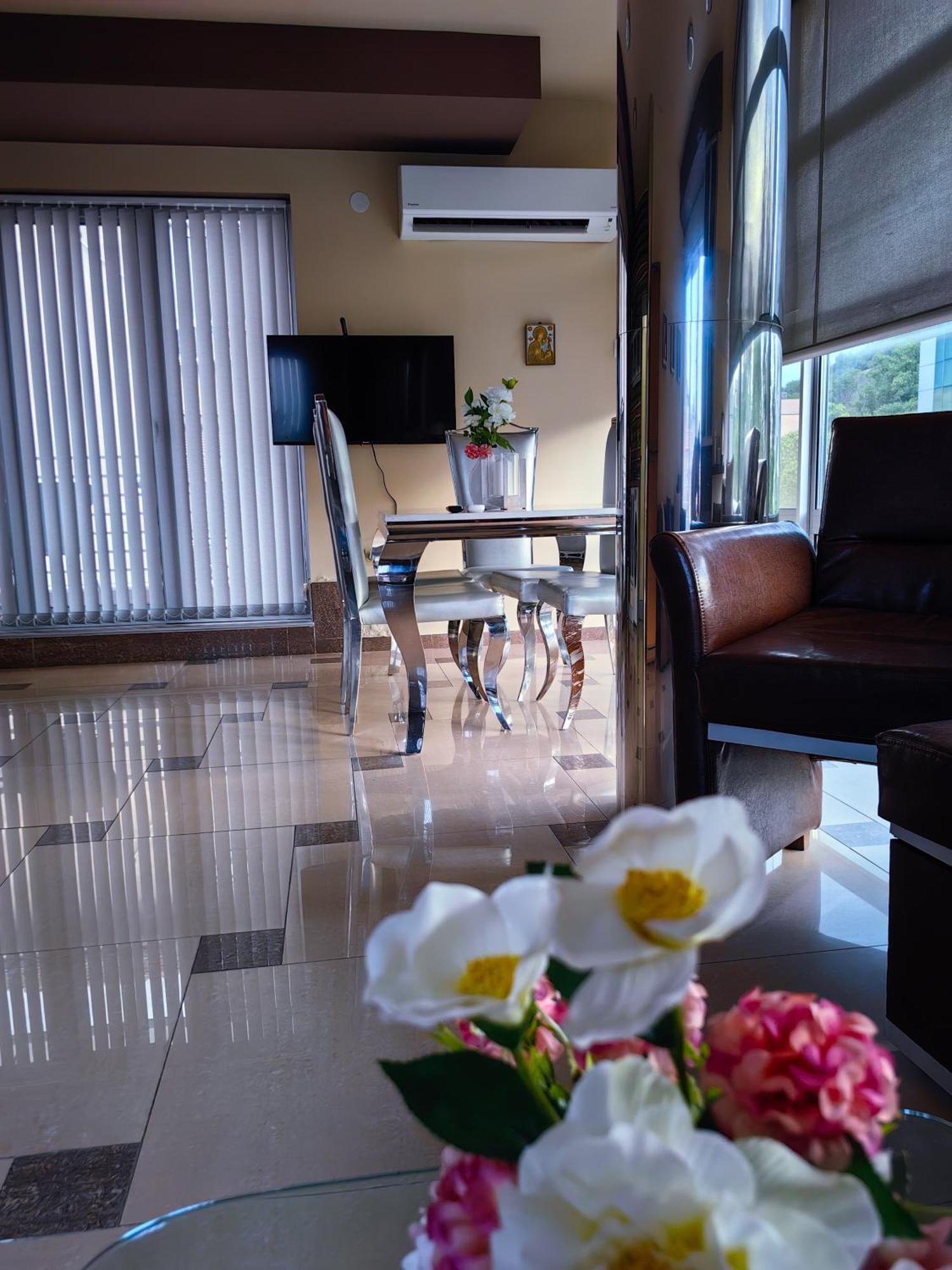 The View Apartment Пловдив Екстер'єр фото